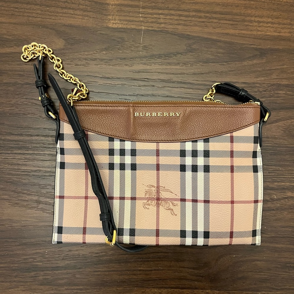 Burberry - Peyton Crossbody